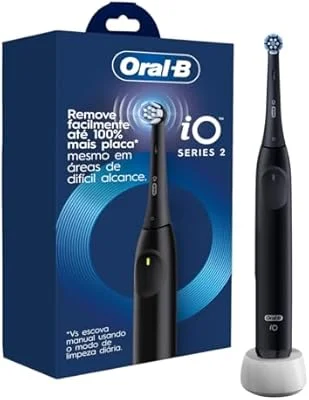 Escova de Dente Elétrica Oral-B Series iO2 para dentes 100% mais Limpos vs. uma Escova de Dente Manual Regular