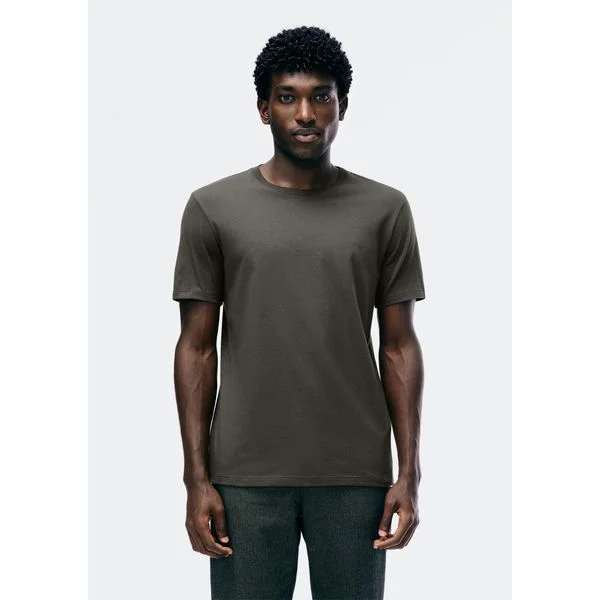 Camiseta Básica Masculina Manga Curta em Malha H+ - Verde por R$31,99 na Hering (60% OFF)