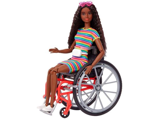 Barbie Fashionista Negra Com Cadeira de Rodas – Mattel