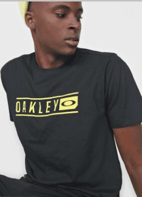 Camiseta Oakley Scout Lettering Preta