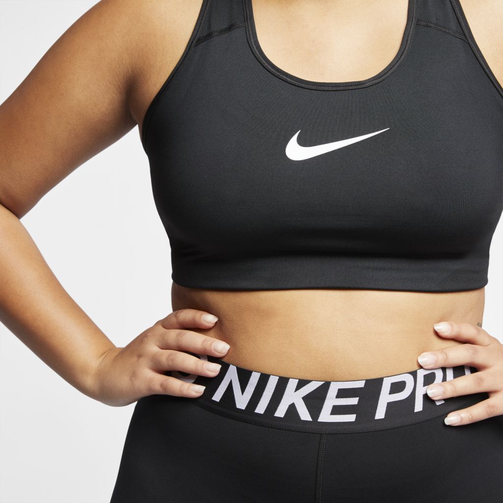 Top Plus Size Nike Plus Swoosh Média Sustentação – Preto+Branco