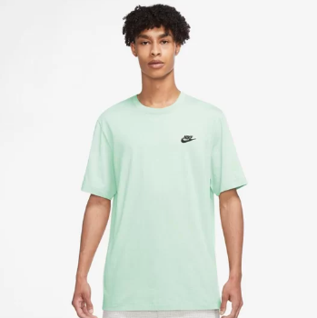 Camiseta Nike Sportswear Club Masculina – Verde