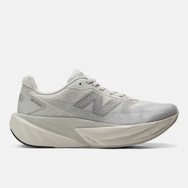 Tênis New Balance Fuelcell Rebel V5 Grey Days Feminino por R$799,99 na New Balance (20% OFF)